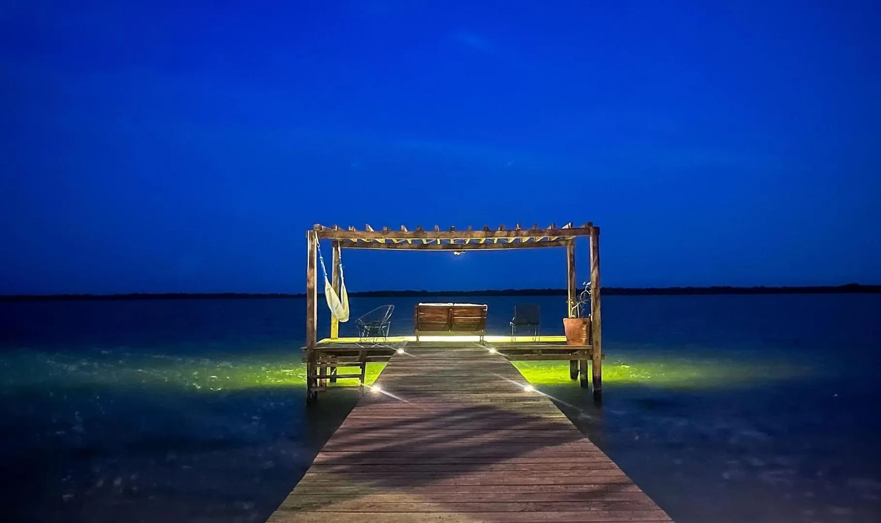 7BR Beautiful Waterfront Villa - Perfect Getaway Calderitas