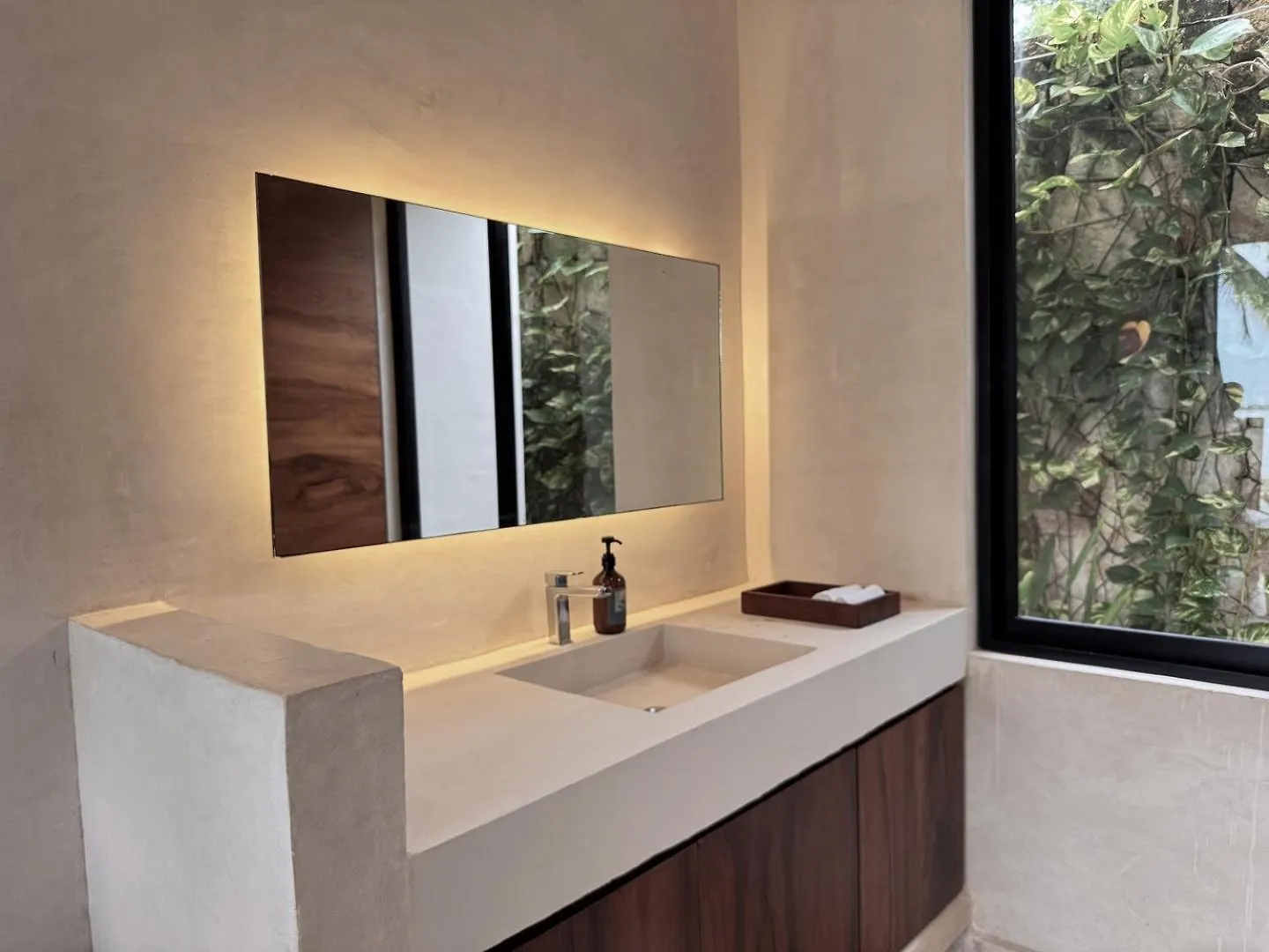 7BR Beautiful Waterfront Villa - Perfect Getaway Calderitas 0*,  المكسيك