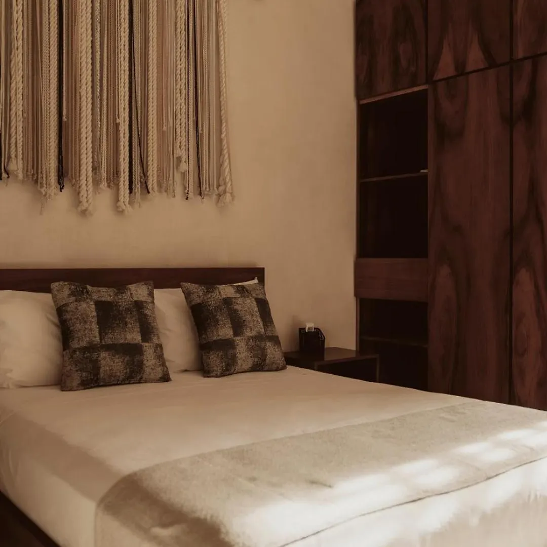 7BR Beautiful Waterfront Villa - Perfect Getaway Calderitas
